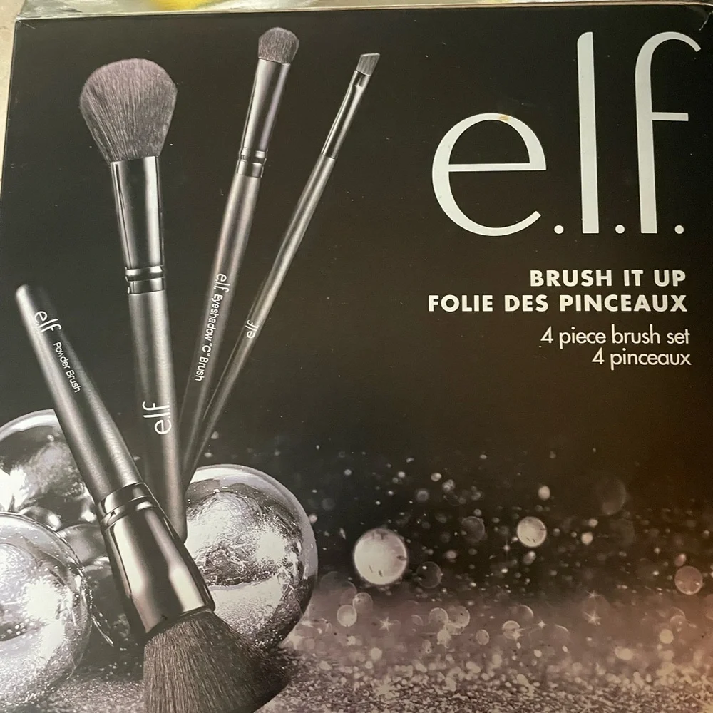 Random makeup brushes - Picture 6 of 7